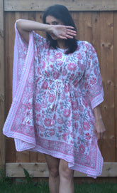 Pink and white floral kaftan